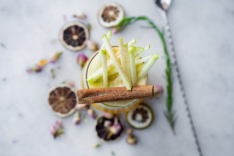 Doğallığın Zarafeti: Bambu Stand ve Bambu Tepsi ile Şıklığı Yakalayın erkugo2